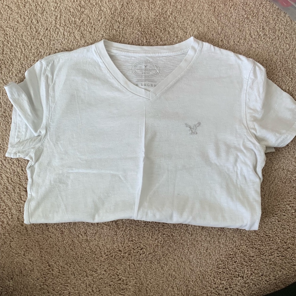 American Eagle Vneck Embroidered T-shirt